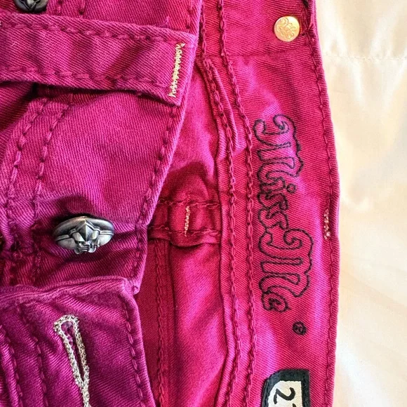 Miss Me Women's Skinny Jeans in Burgundy - Picture 6 of 6